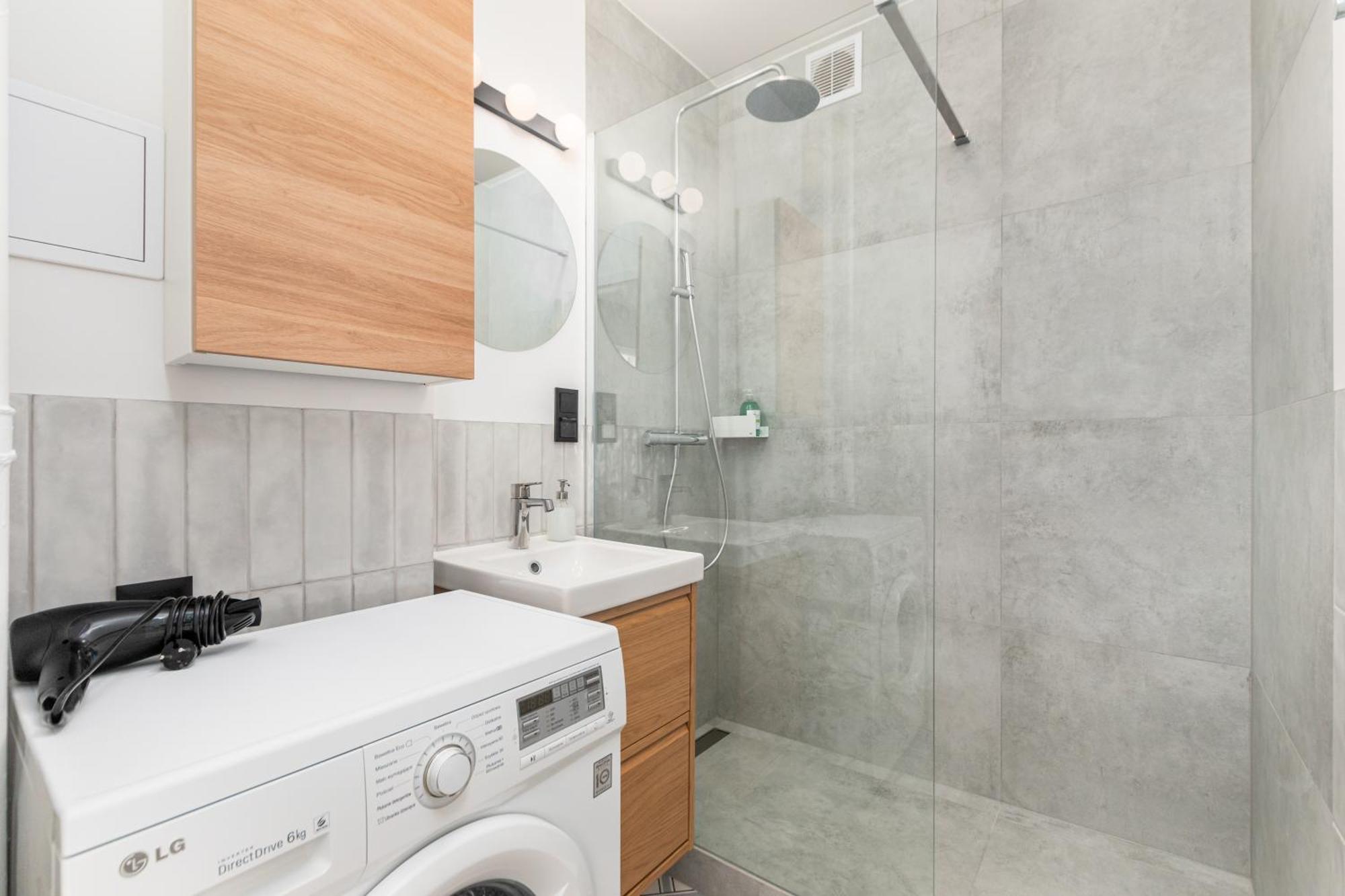 3 Bedroom Apartment Lipowa By Your Freedom 바르샤바 외부 사진